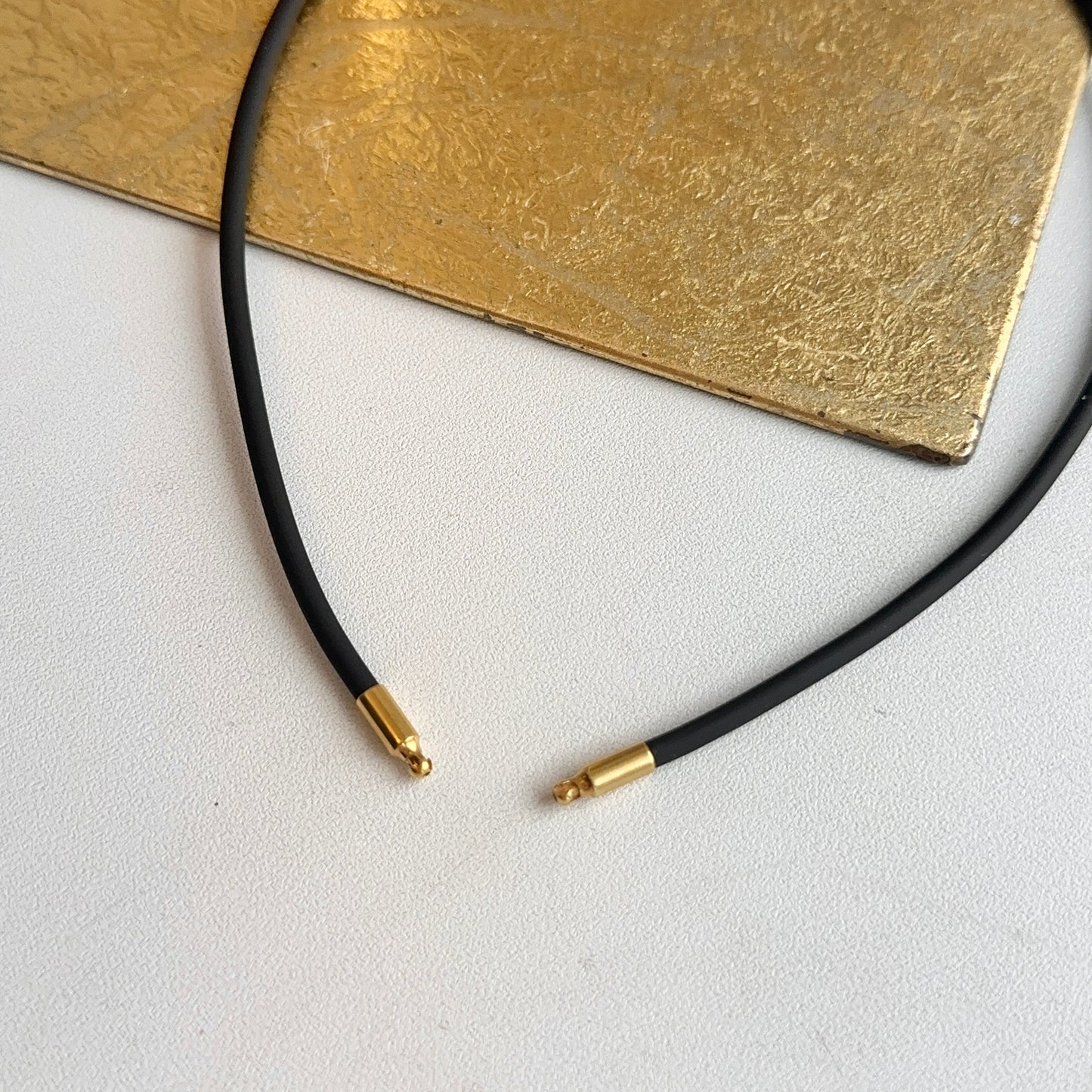 Gold Plated Steel + 3mm Black Nitrile Rubber Swap Necklace No Clasp 15”