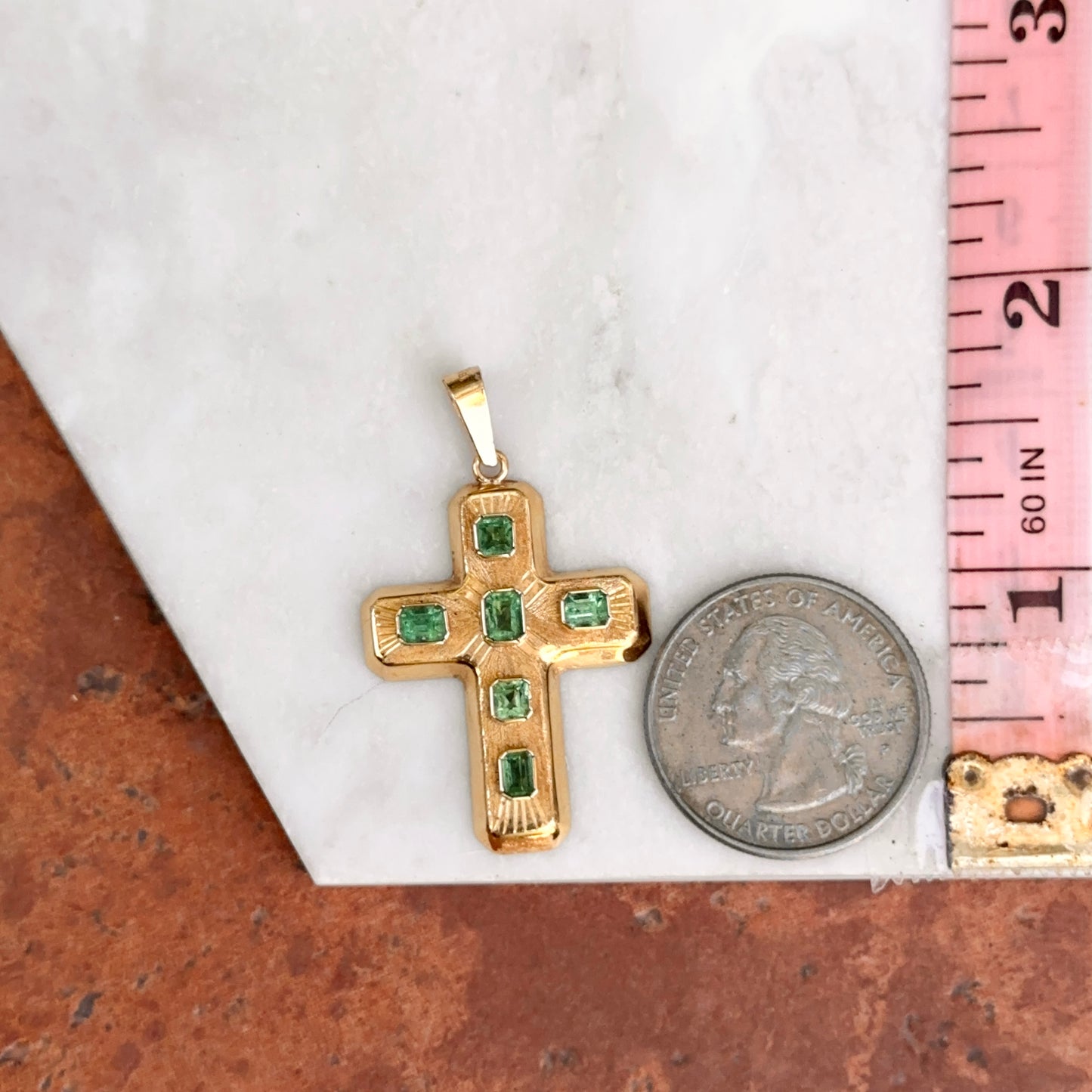 Estate 18KT Yellow Gold Puffed Emerald Cross Pendant 35mm