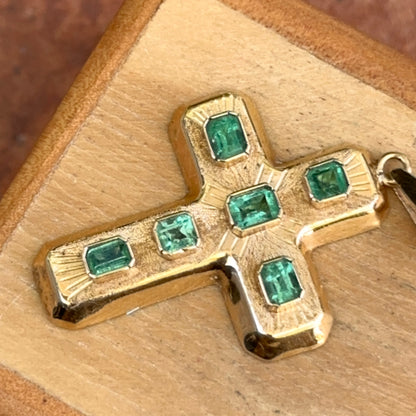 Estate 18KT Yellow Gold Puffed Emerald Cross Pendant 35mm