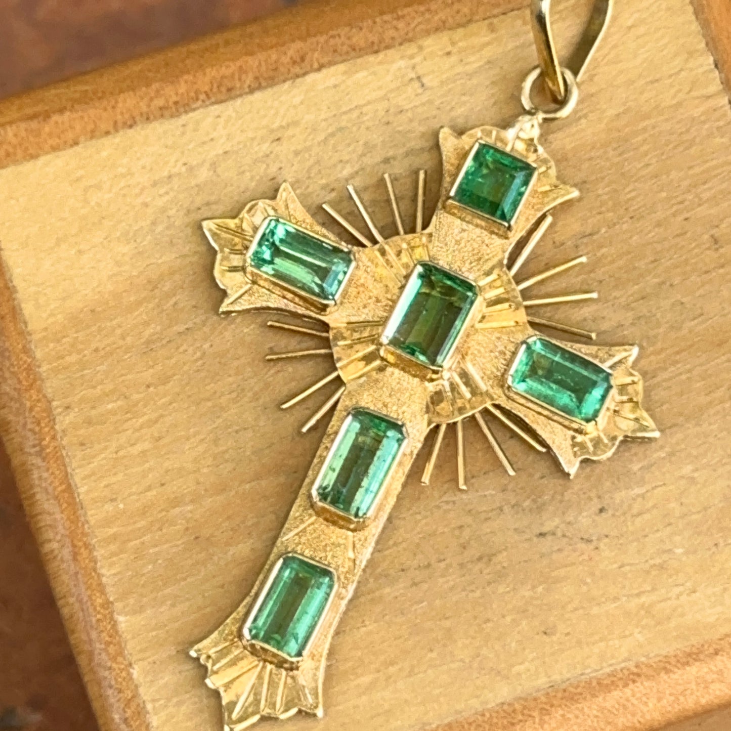 Estate 18KT Yellow Gold Emerald Ornate Cross Pendant 45mm