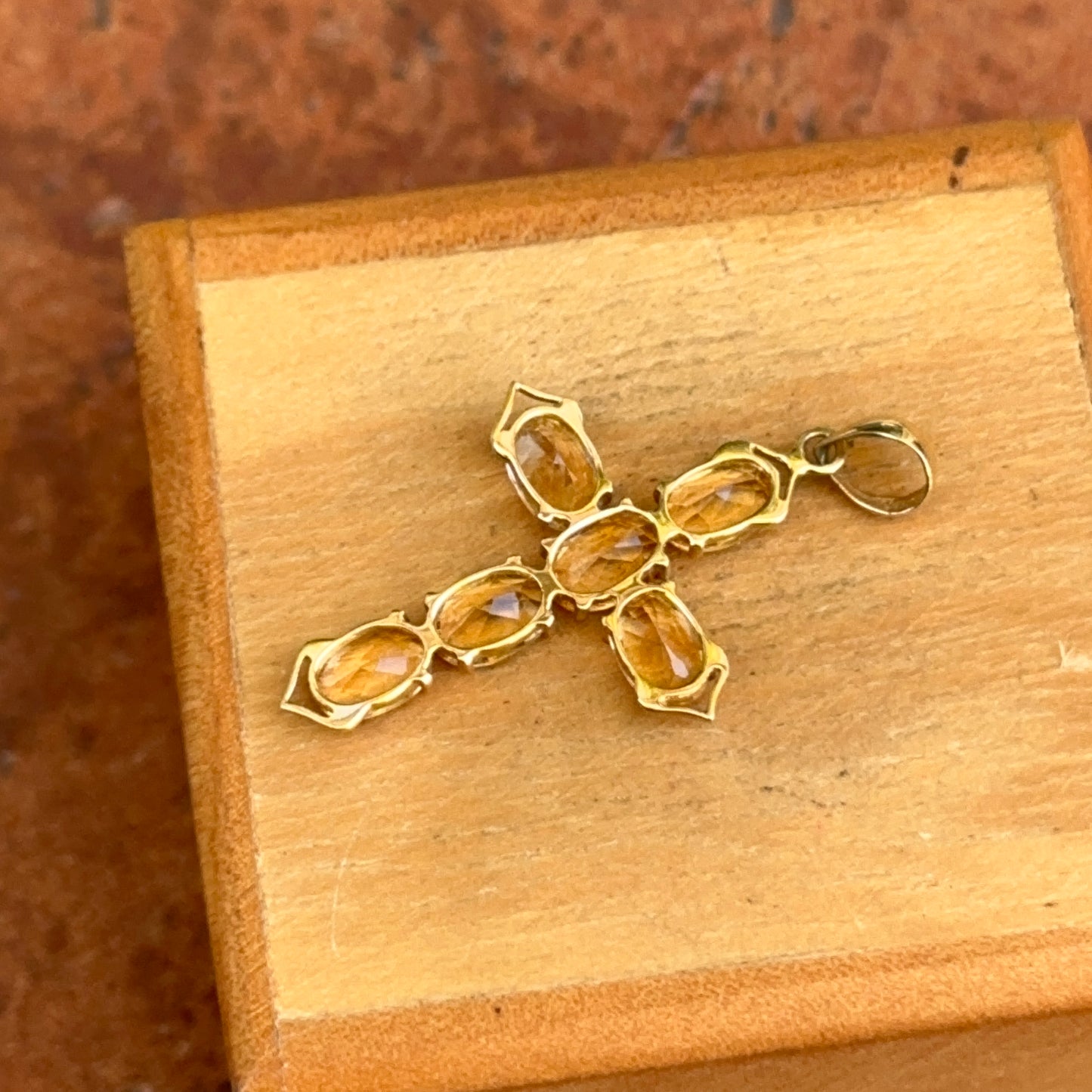 Estate 14KT Yellow Gold Citrine Cross Pendant