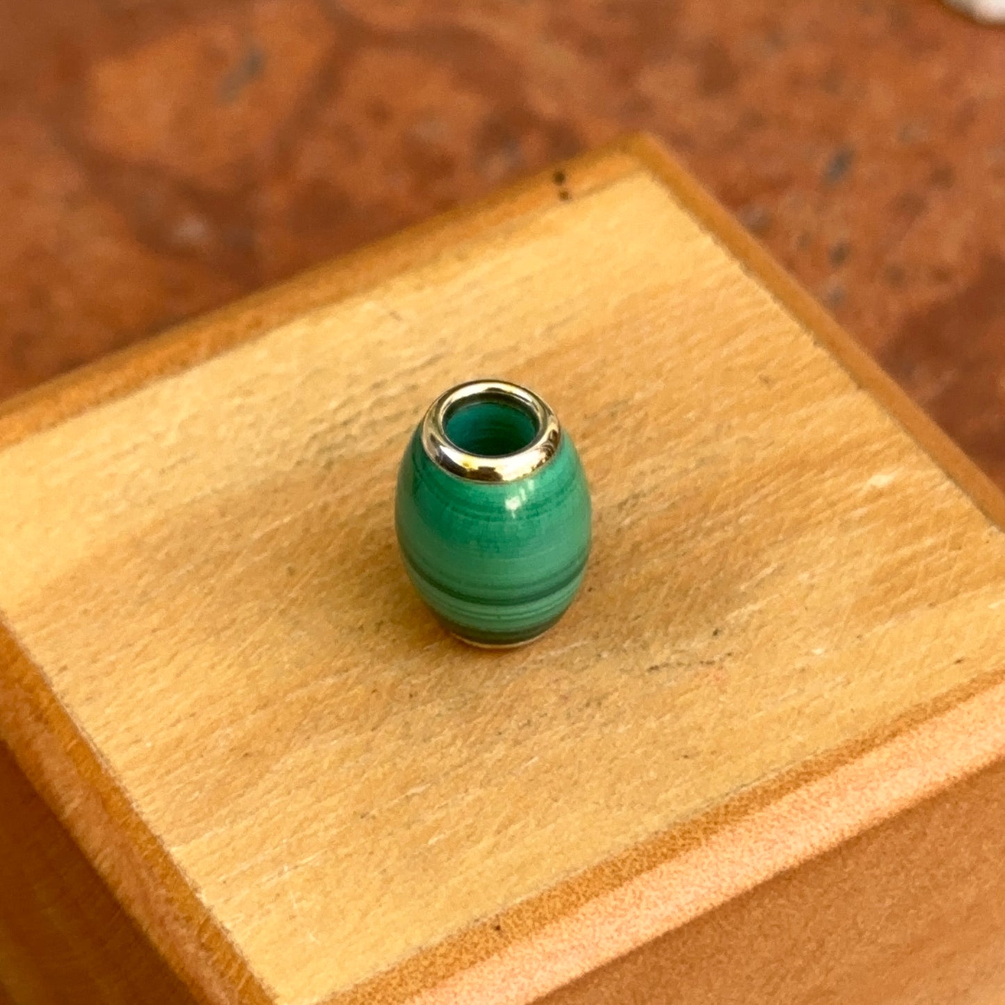 Estate 14KT Yellow Gold Malachite Oval Pendant Slide