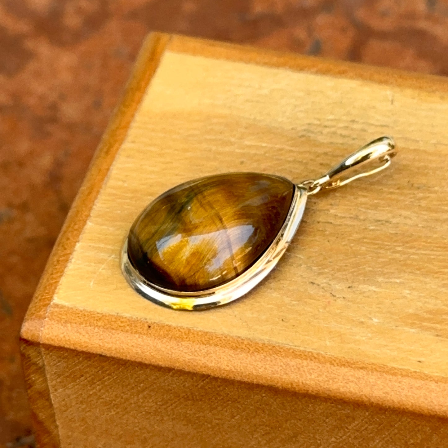 Estate 14KT Yellow Gold Teardrop Tiger's Eye Pendant Enhancer