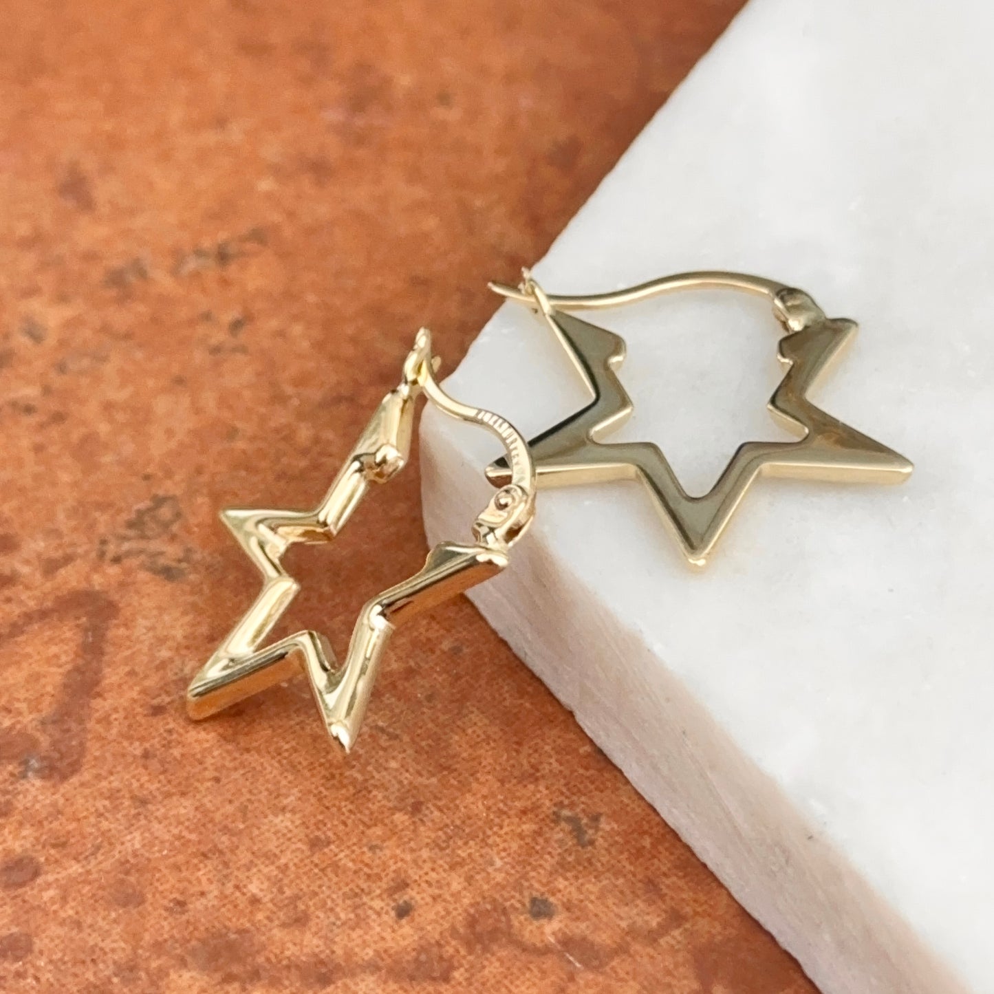 14KT Yellow Gold Shiny Star Shaped Cut-Out Hoop Earrings