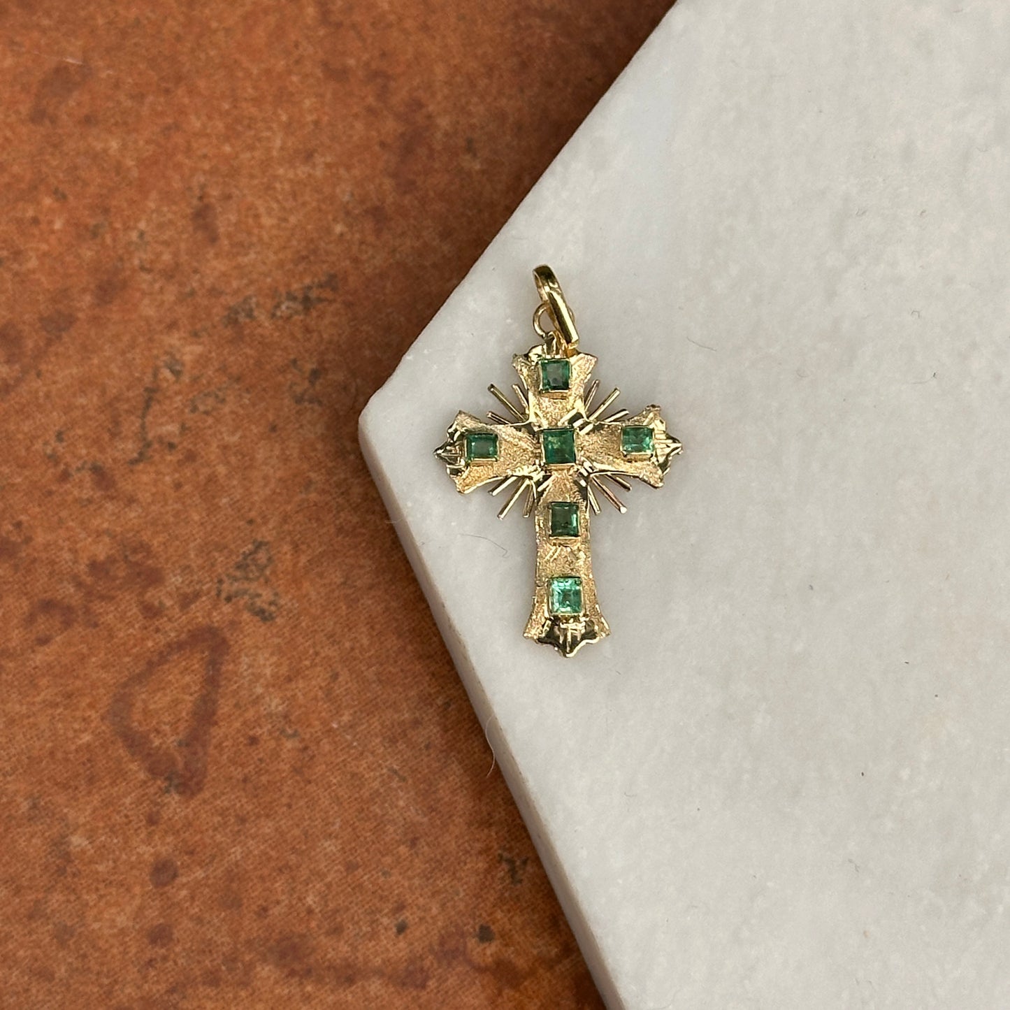 Estate 18KT Yellow Gold Genuine Emerald Ornate Cross Pendant