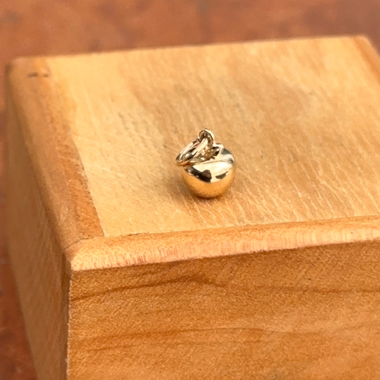 14KT Yellow Gold Apple 3D Charm Pendant Small 12mm x 6mm