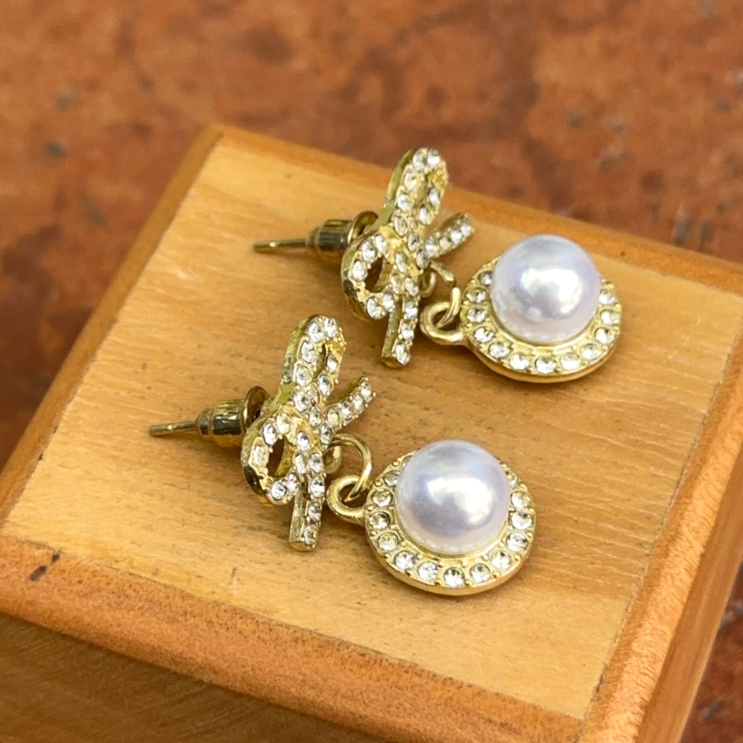 Estate Gold-Tone Round Faux Pearl Bead Drop Dangle Bow Earrings