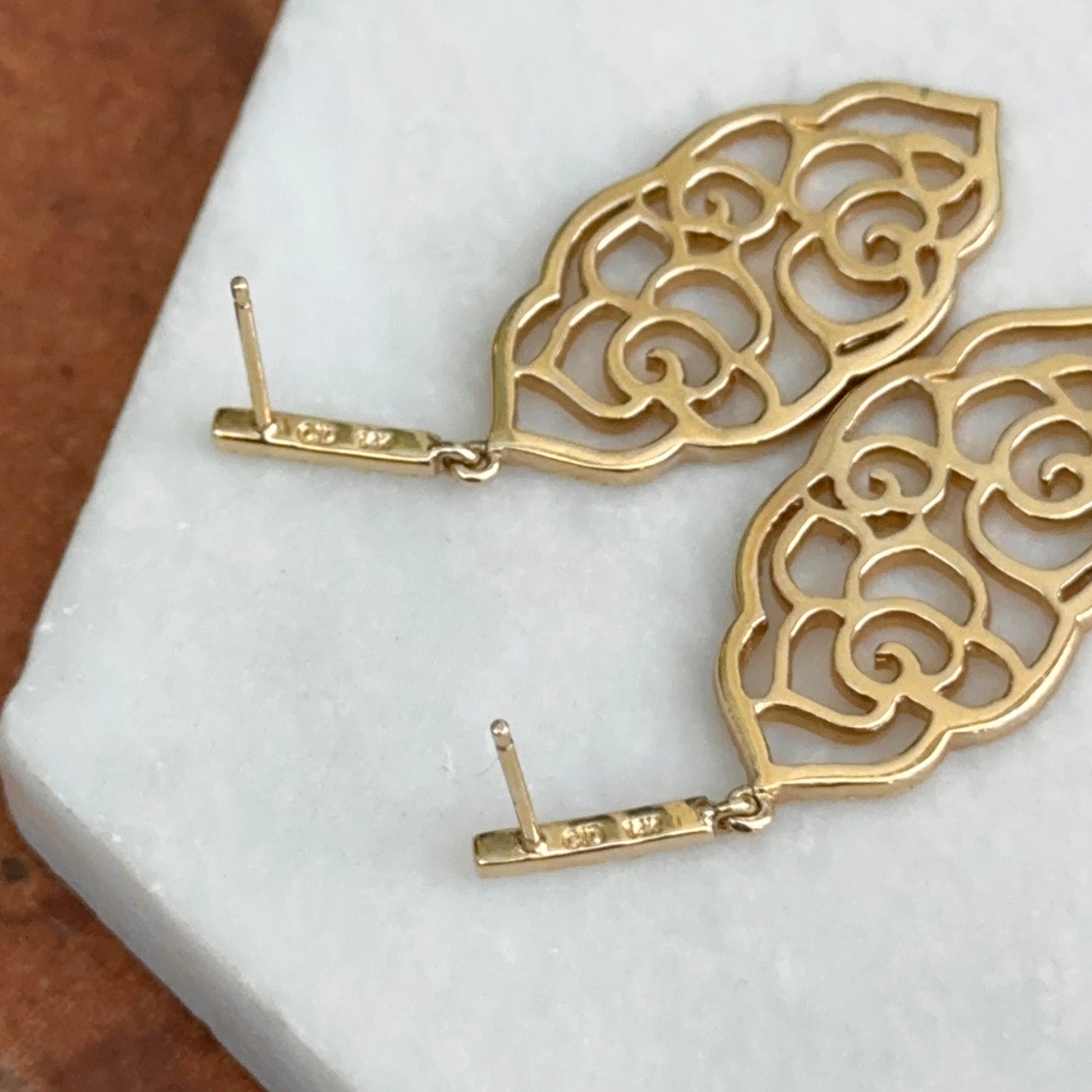 Estate 14KT Yellow Gold Filigree Floral Pave Diamond Earrings Dangle