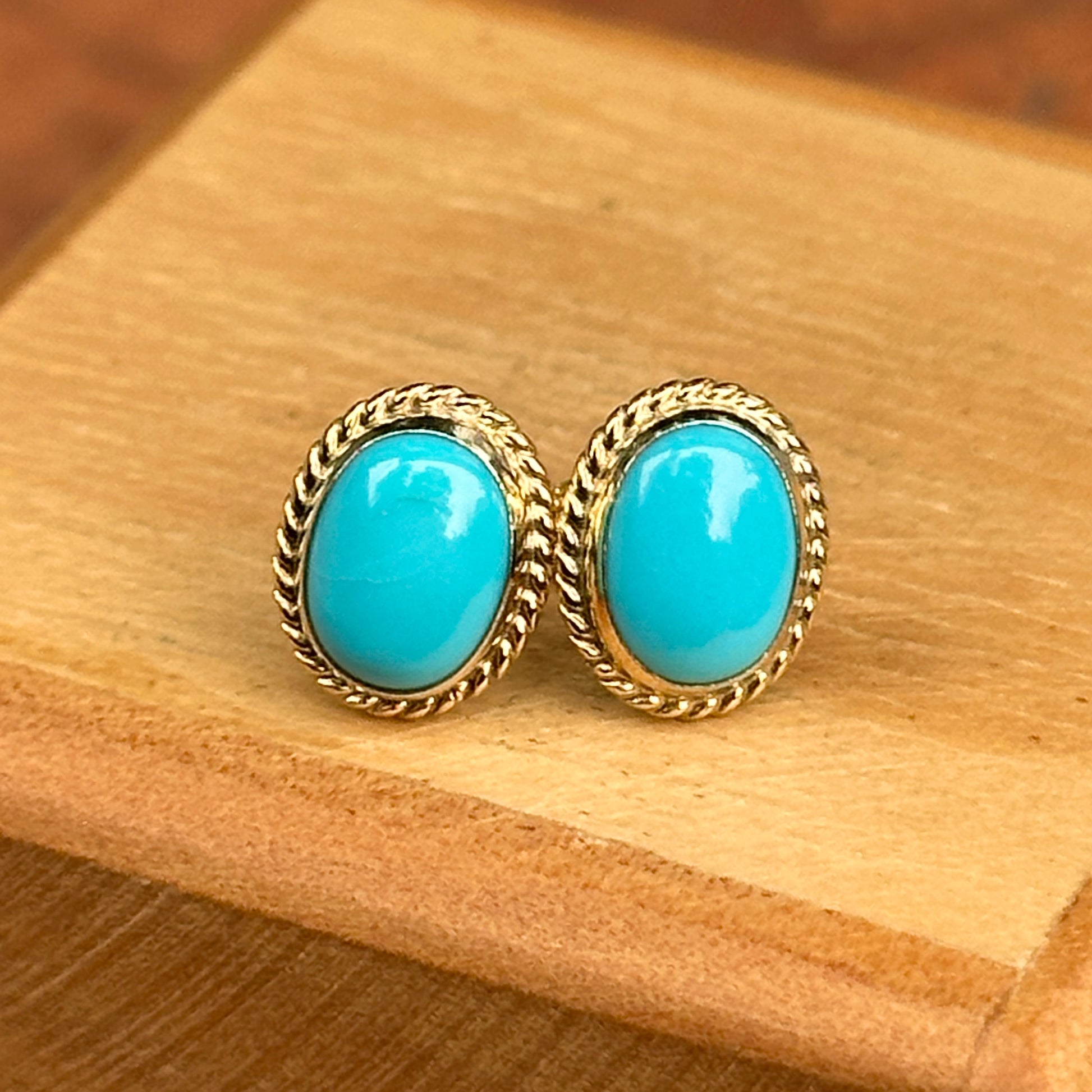 14KT Yellow Gold Small Oval Cabochon Turquoise Gemstone Milgrain Earrings - LSJ