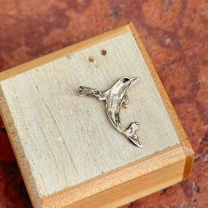 14KT Yellow Gold Curved Dolphin Pendant Charm