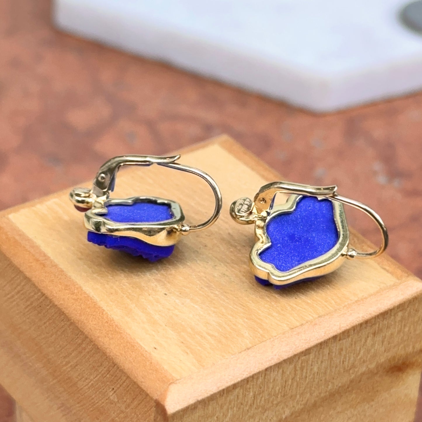 Estate 14KT Yellow Gold Polished Italian Carved Blue Lapis 3D Medusa + Cabochon Ruby Earrings