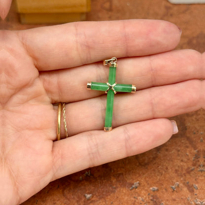 Estate 14KT Yellow Gold Green Jade Cross Pendant Charm