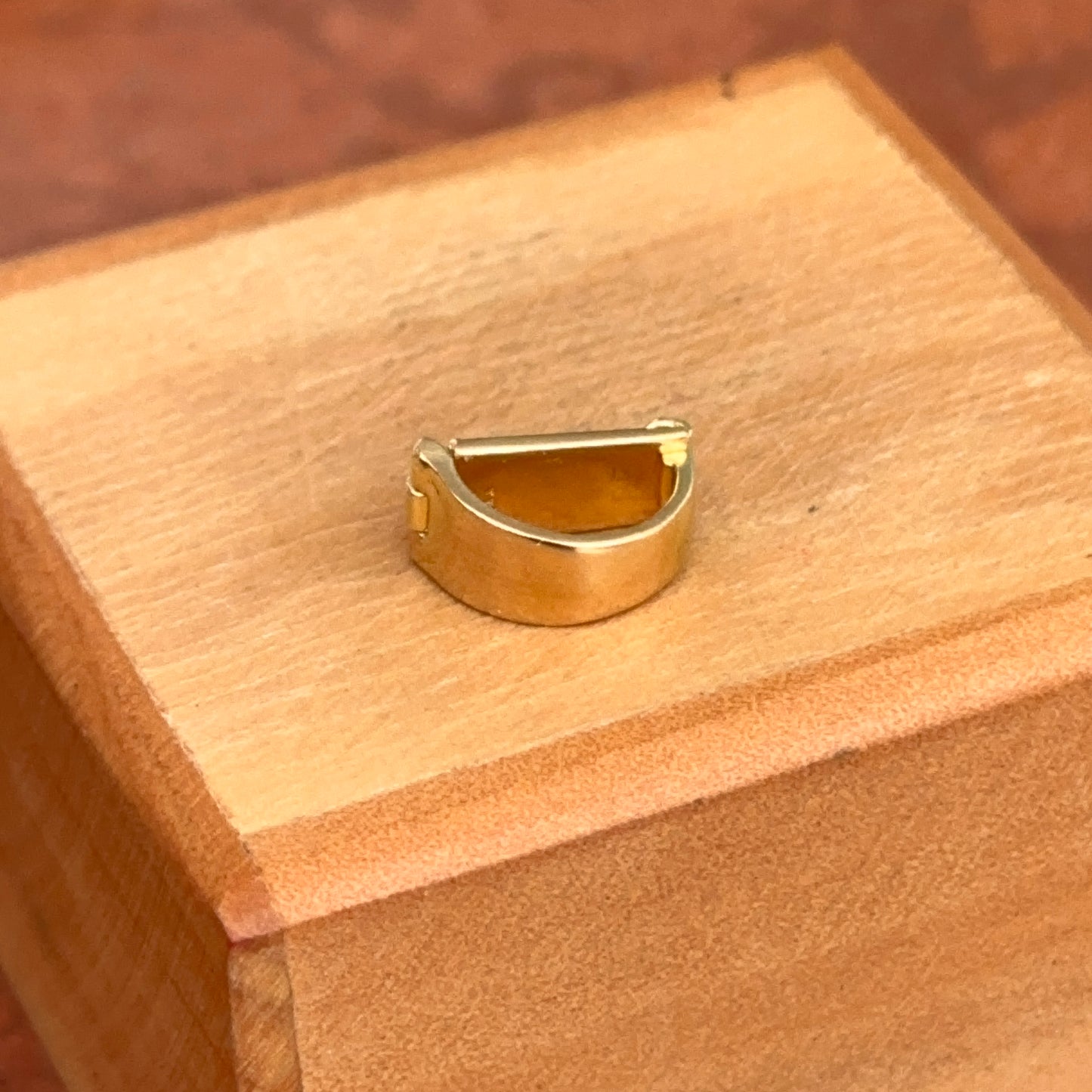 18KT Yellow Gold Oval Tapered Bail Enhancer Clasp For Pendants/Charms 5mm