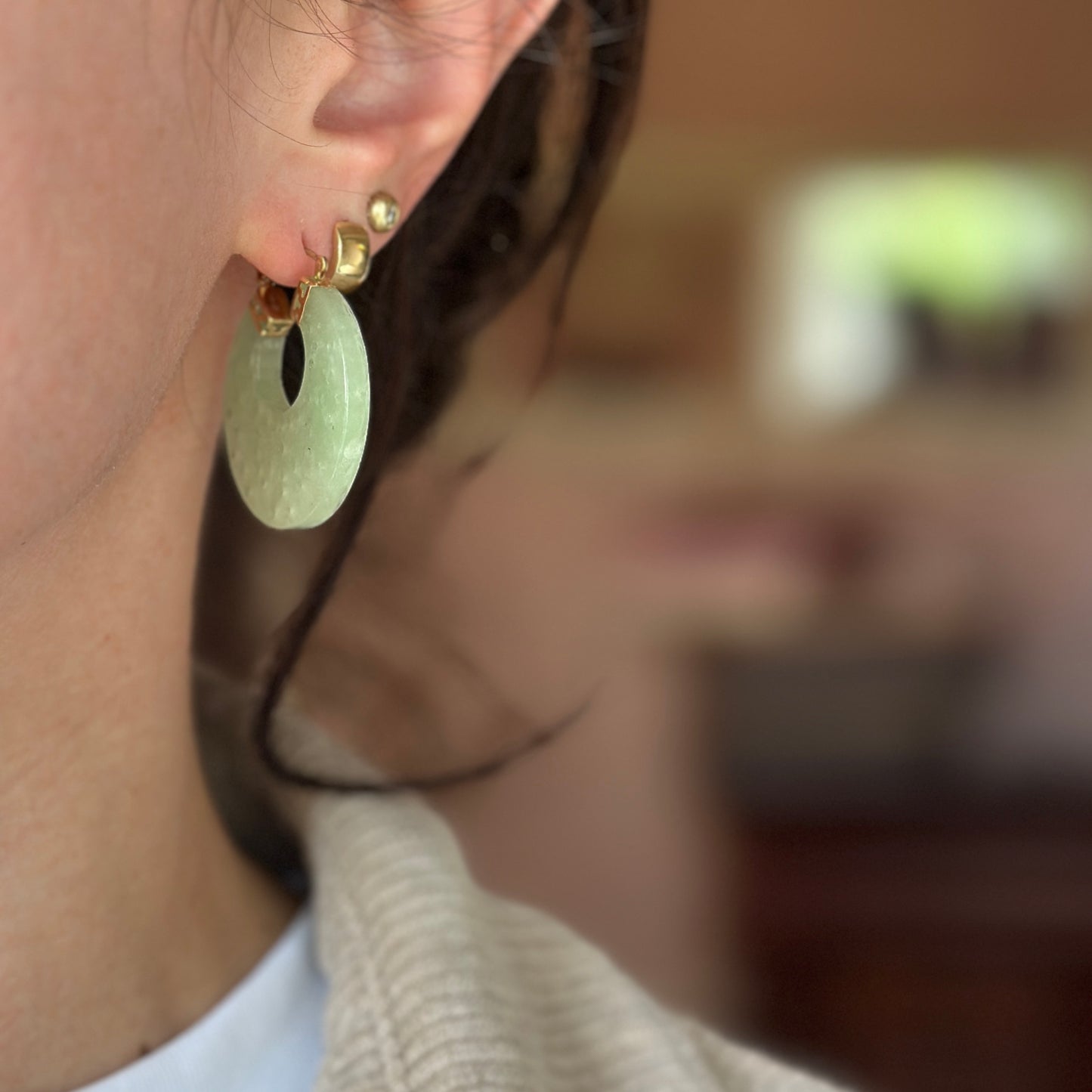 14KT Yellow Gold Carved Filigree Jade Round Hoop Earrings