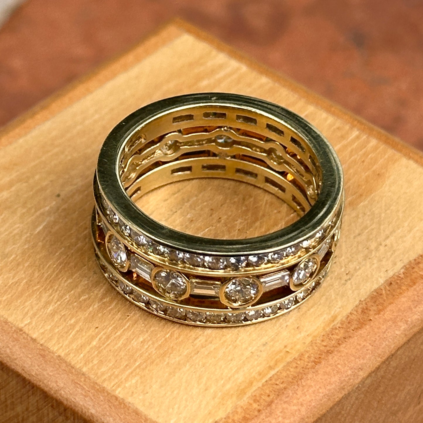 Estate 18KT Yellow Gold Round + Baguette Diamond Eternity Band Ring