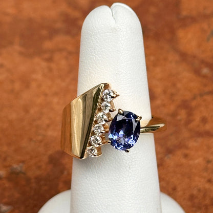 Estate 14KT Yellow Gold Oval Tanzanite and Round Diamond Ring