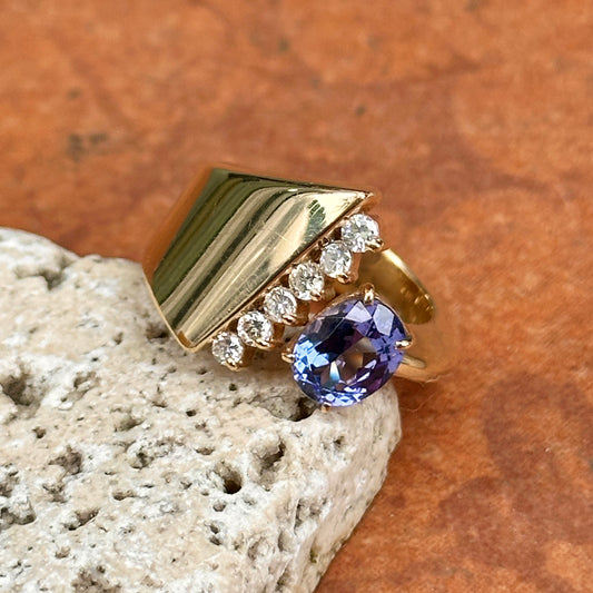 Estate 14KT Yellow Gold Oval Tanzanite and Round Diamond Ring