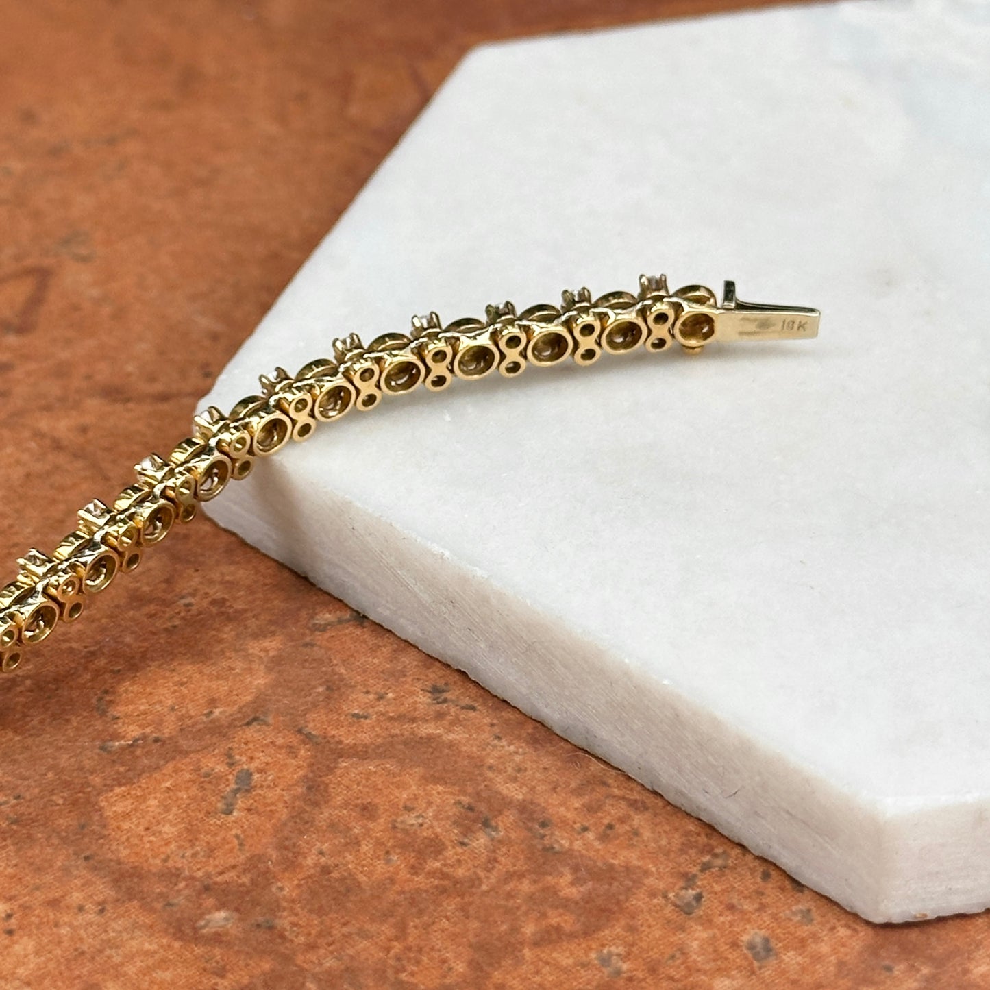 Estate 18KT Yellow Gold Round Diamond Circle Link Bracelet