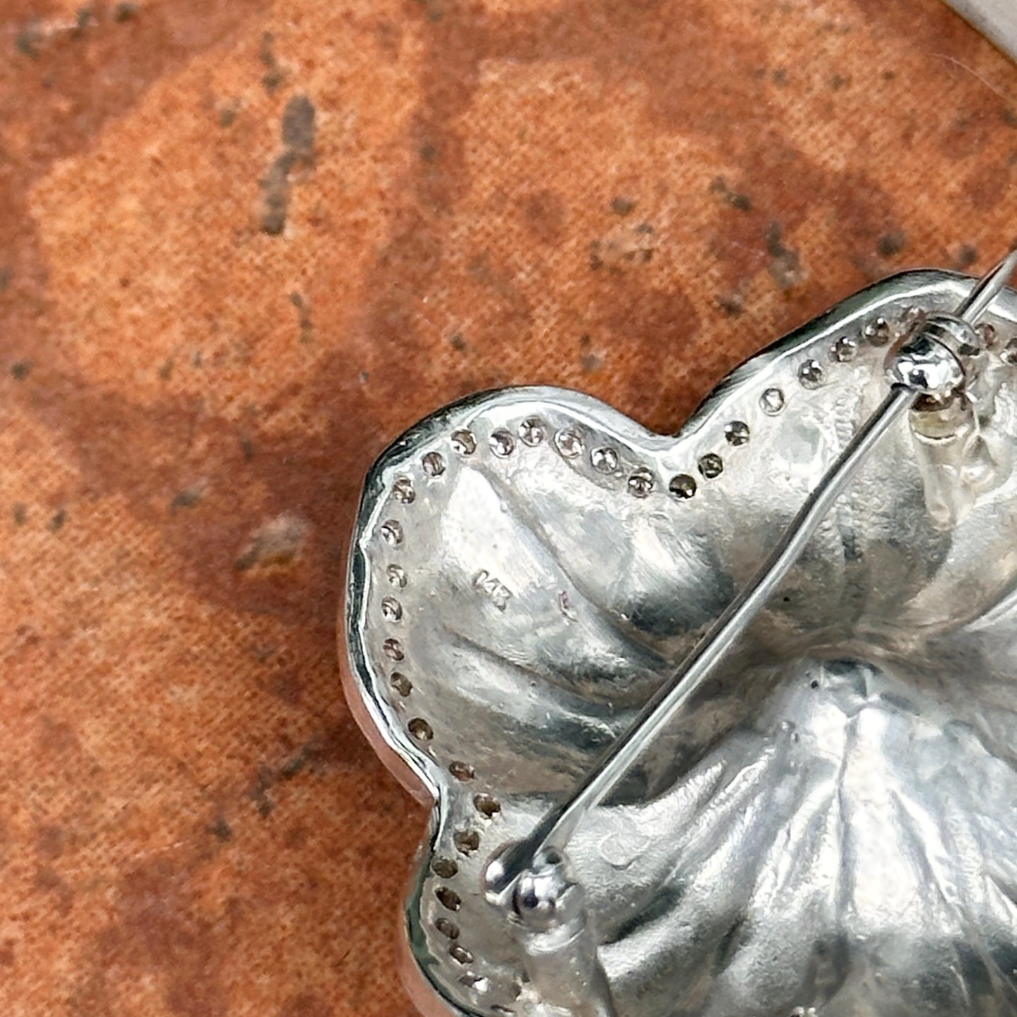 Estate 14KT White Gold Pave Diamond Flower Satin Finish Pin