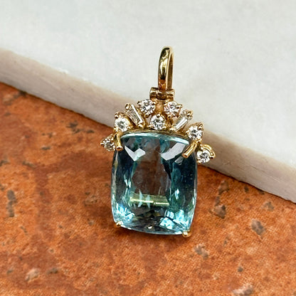 Estate 18KT Yellow Gold Cushion Swiss Blue Topaz+ Diamond Pendant Enhancer