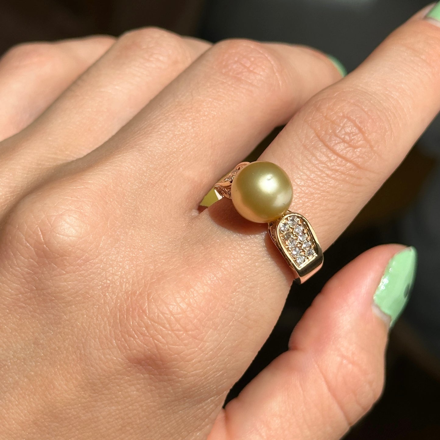 14KT Yellow Gold Yellow Pearl + Round Pave Diamond Ring