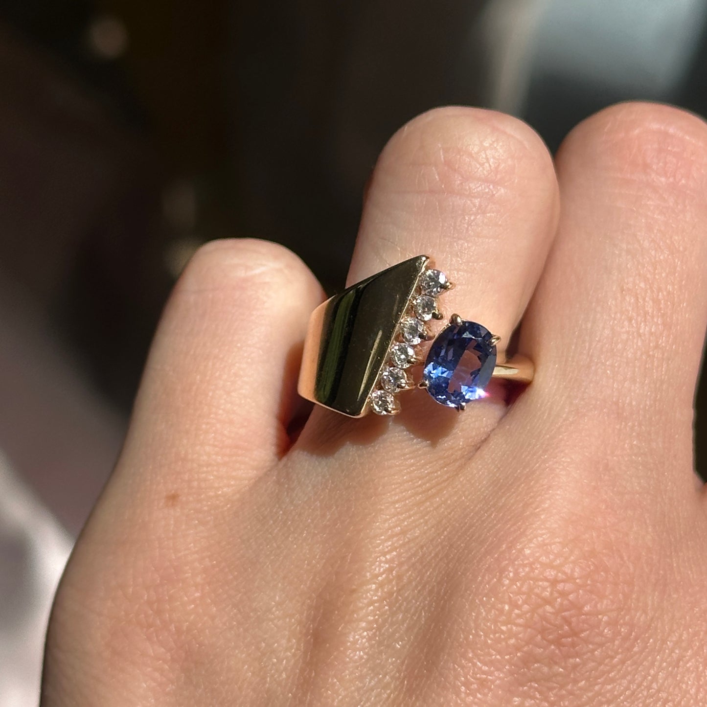 Estate 14KT Yellow Gold Oval Tanzanite and Round Diamond Ring