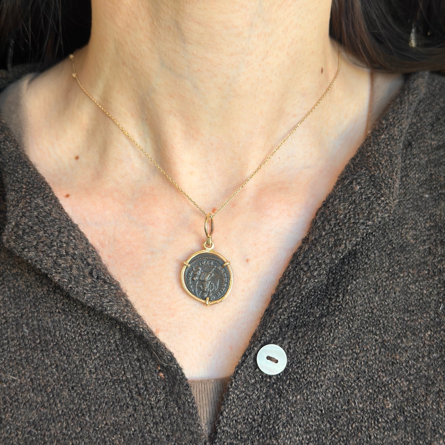 Estate 14KT Yellow Gold Bezel Roman Coin Pendant