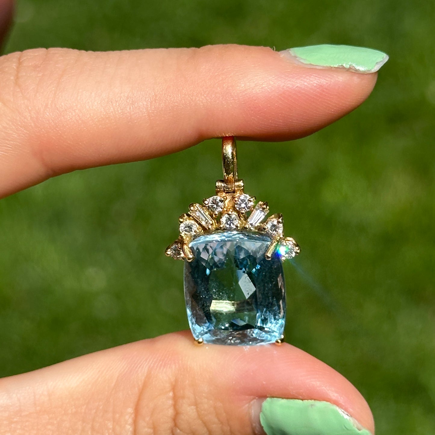Estate 18KT Yellow Gold Cushion Swiss Blue Topaz+ Diamond Pendant Enhancer