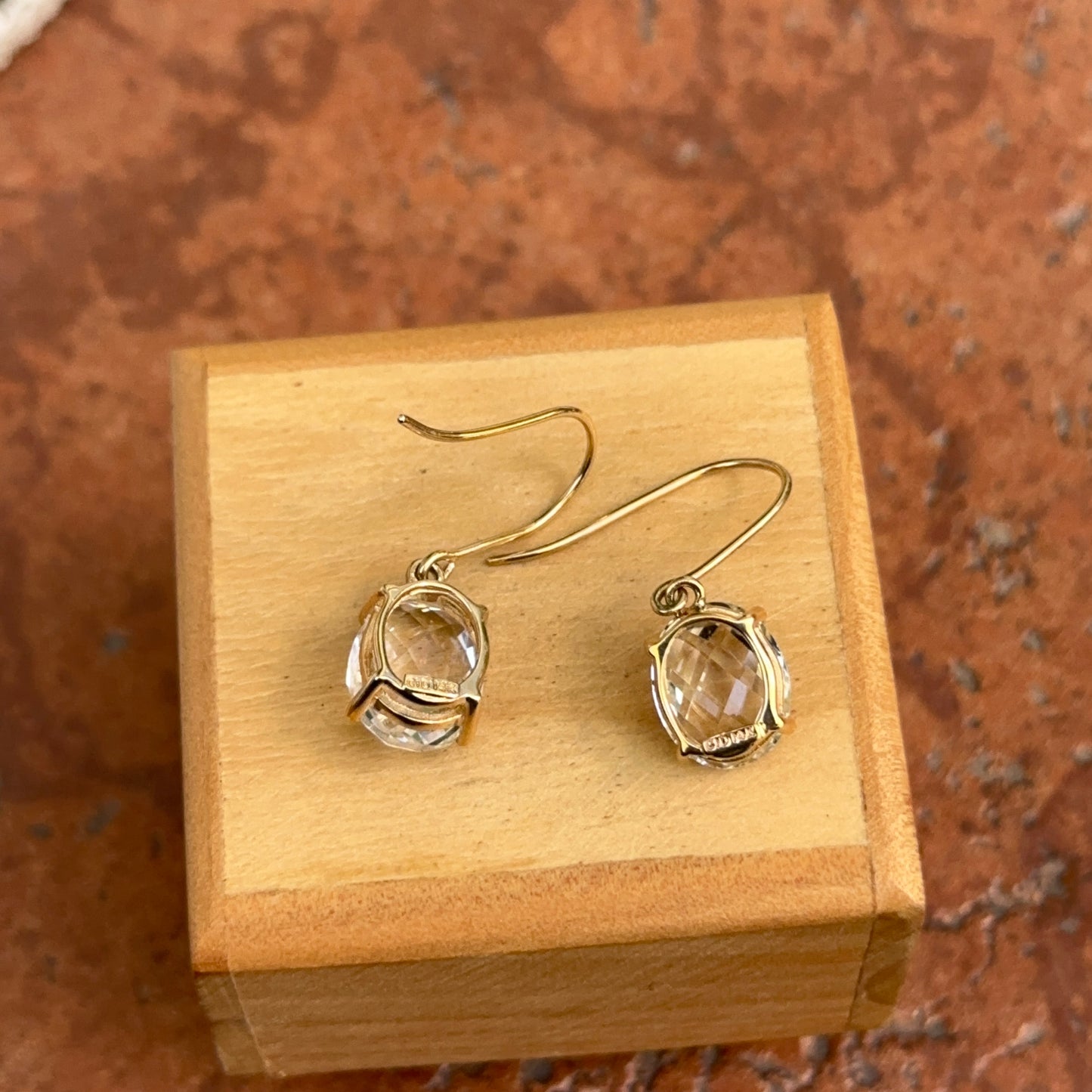 Estate 14KT Yellow Gold Checkerboard Faceted Oval White Topaz Dangle Earrings