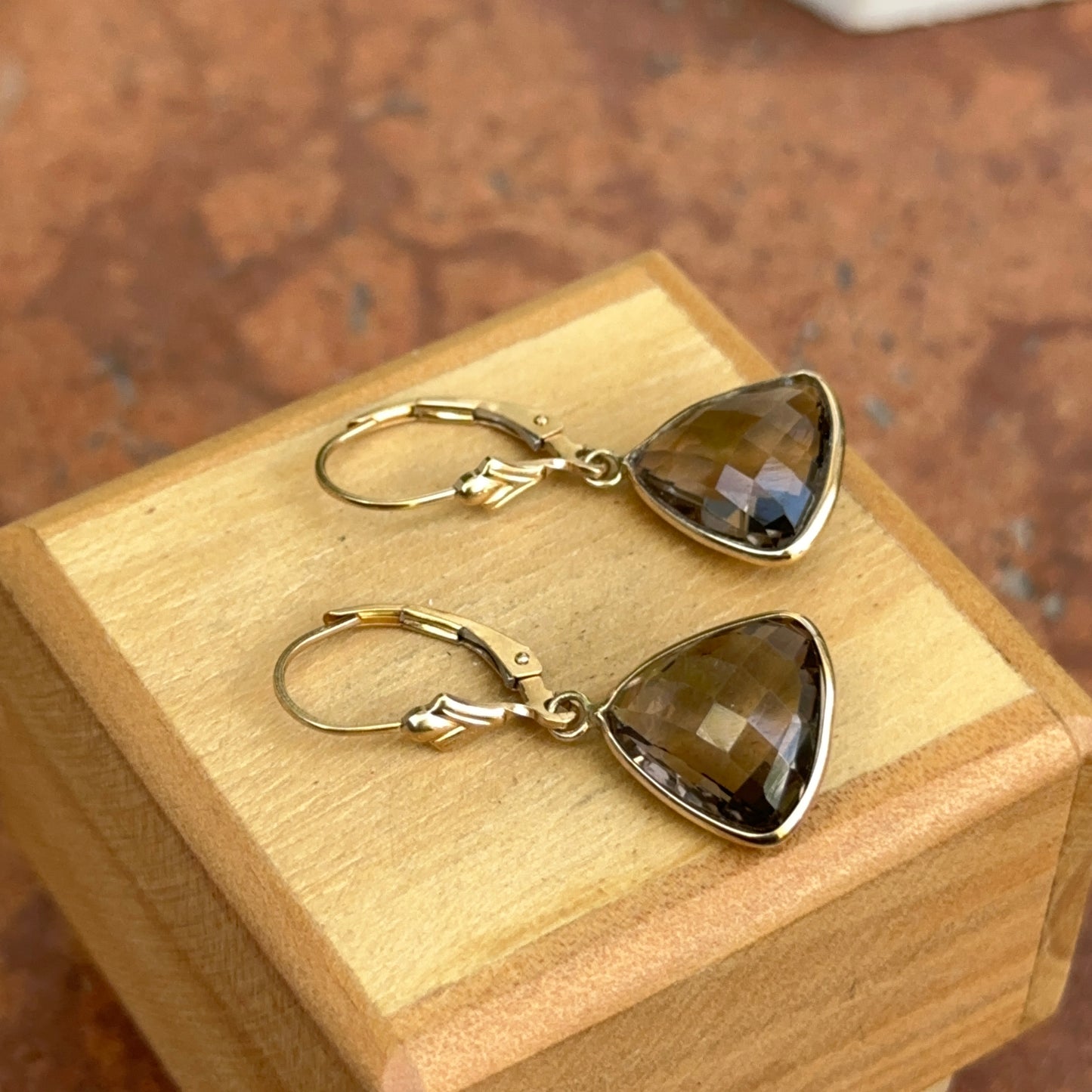 Estate 14KT Yellow Gold Checkerboard Trillion Smokey Quartz Dangle Earrings