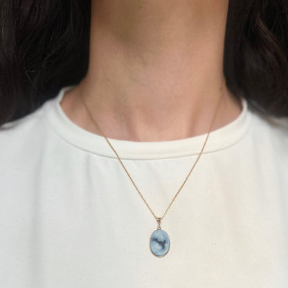 Estate 14KT Yellow Gold Oval Blue Mom and Baby Cameo Bezel Pendant
