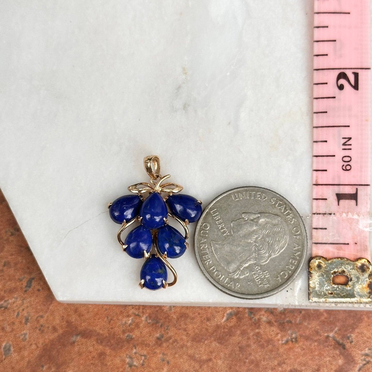 Estate 14KT Yellow Gold Lapis Lazuli Grape Cluster Pendant