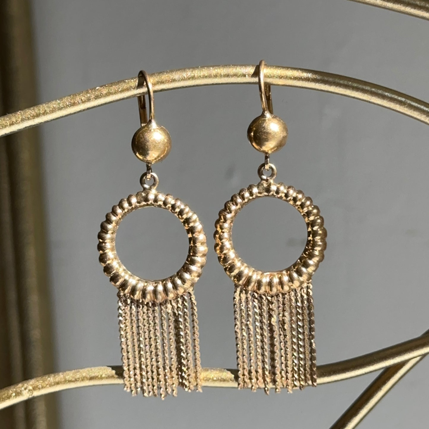 Estate 18KT Corett Designer Yellow Gold Shiny Textured Circle Tassel Dangle Earrings