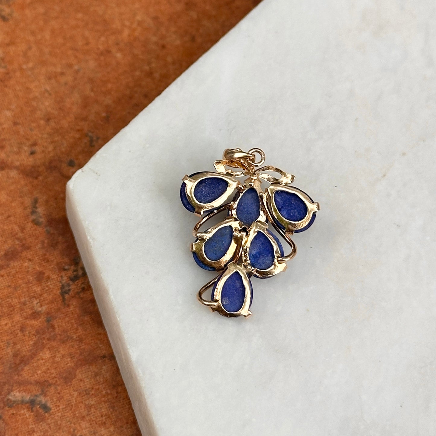 Estate 14KT Yellow Gold Lapis Lazuli Grape Cluster Pendant