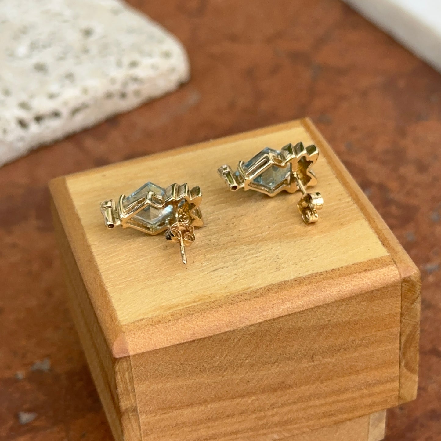 Estate 14KT Yellow Gold Blue Aquamarine + Diamond Earrings