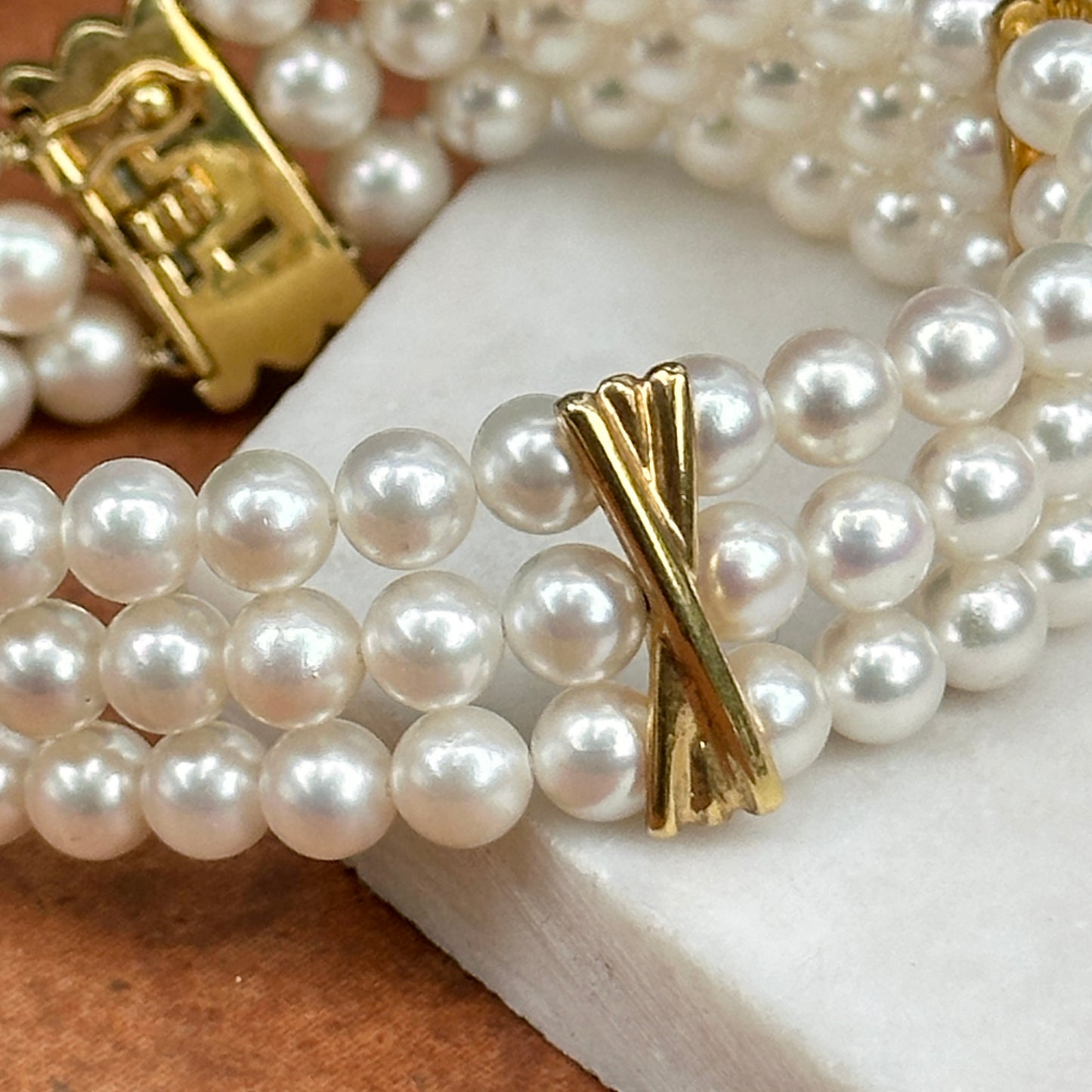 Estate 18KT Yellow Gold Three Strand Pearl + "X" Links Bracelet