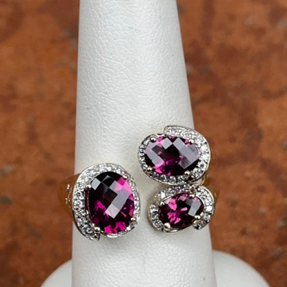 Estate 14KT Yellow Gold Checkerboard Rhodolite Garnets + Diamond Halo Band Ring