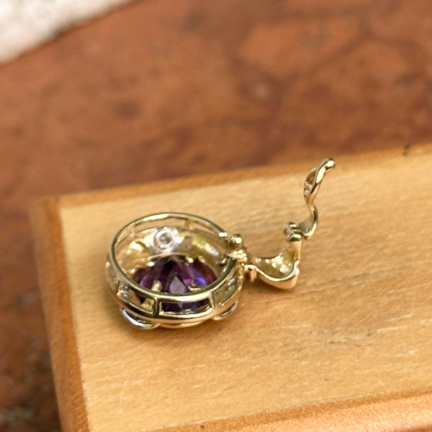 Estate 14KT Yellow Gold Oval Amethyst + Gypsy-Set Diamond Pendant Enhancer