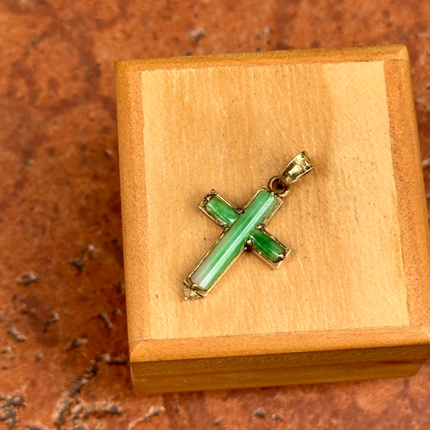 Estate 14KT Yellow Gold 3-Piece Green Jade Cross Pendant