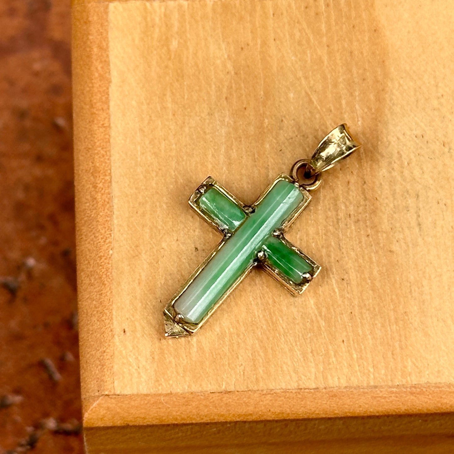 Estate 14KT Yellow Gold 3-Piece Green Jade Cross Pendant