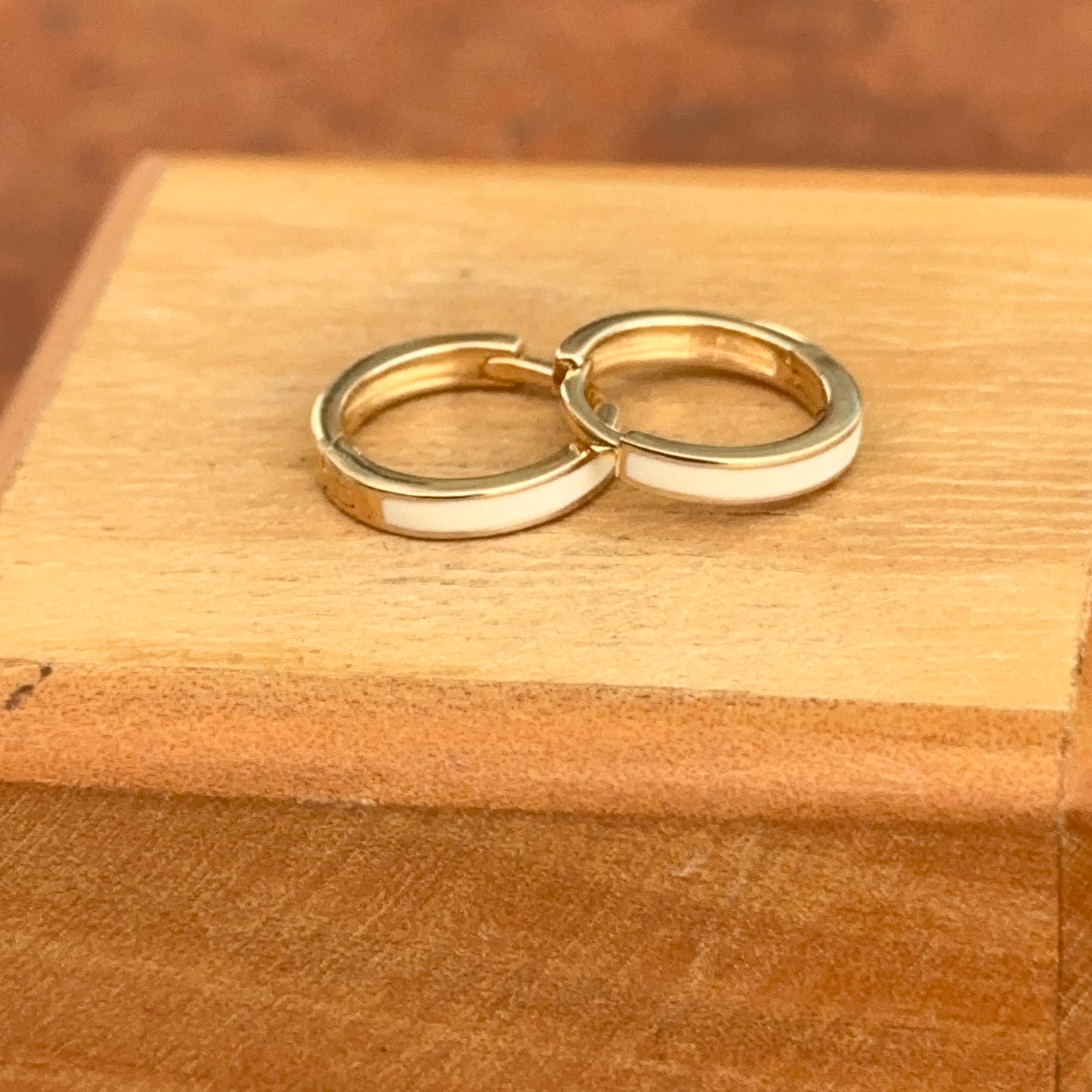 14KT Yellow Gold Solid Cream Enamel Huggie Hoop Earrings 12mm - LSJ