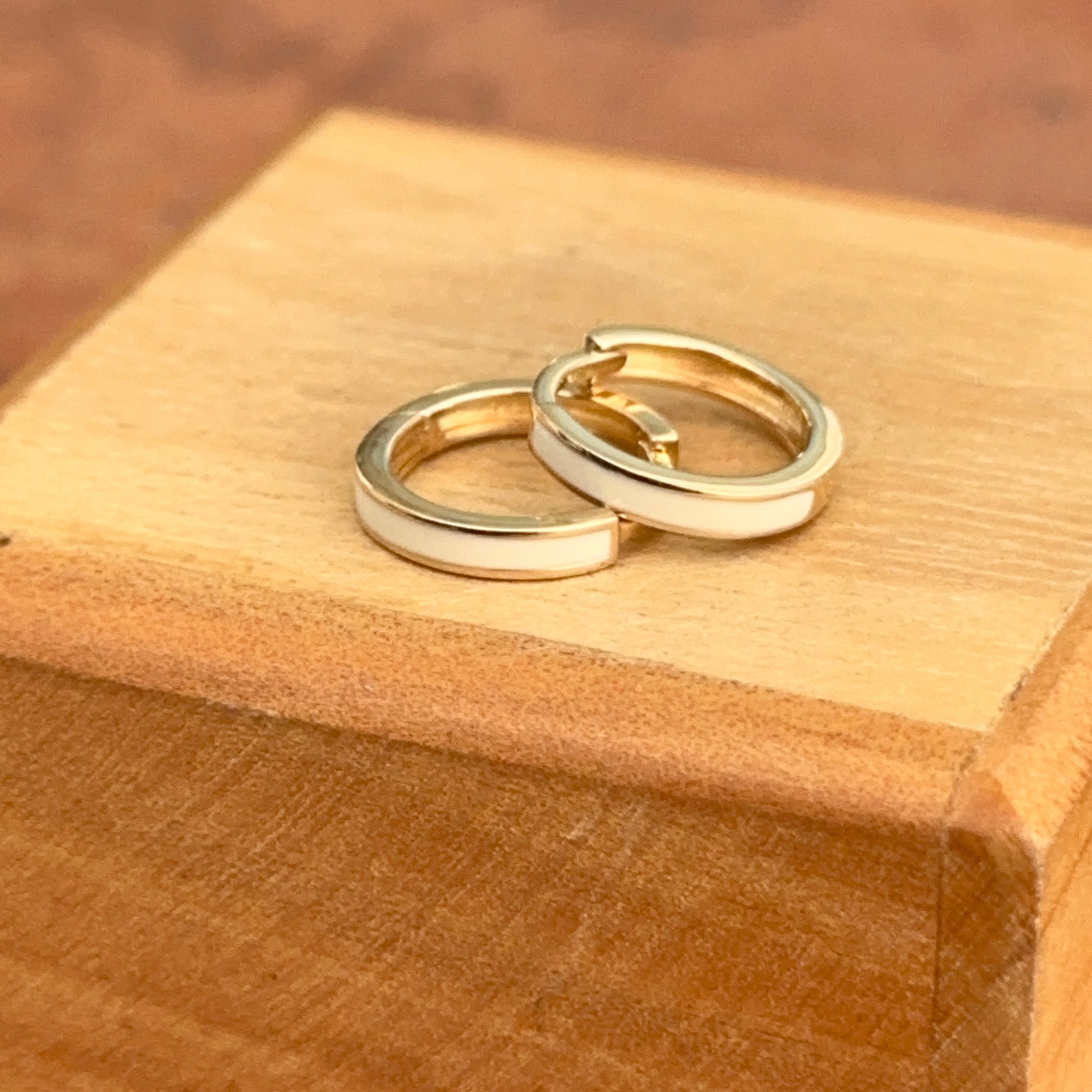 14KT Yellow Gold Solid Cream Enamel Huggie Hoop Earrings 12mm - LSJ