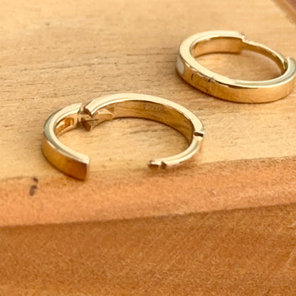 14KT Yellow Gold Solid Cream Enamel Huggie Hoop Earrings 12mm - LSJ