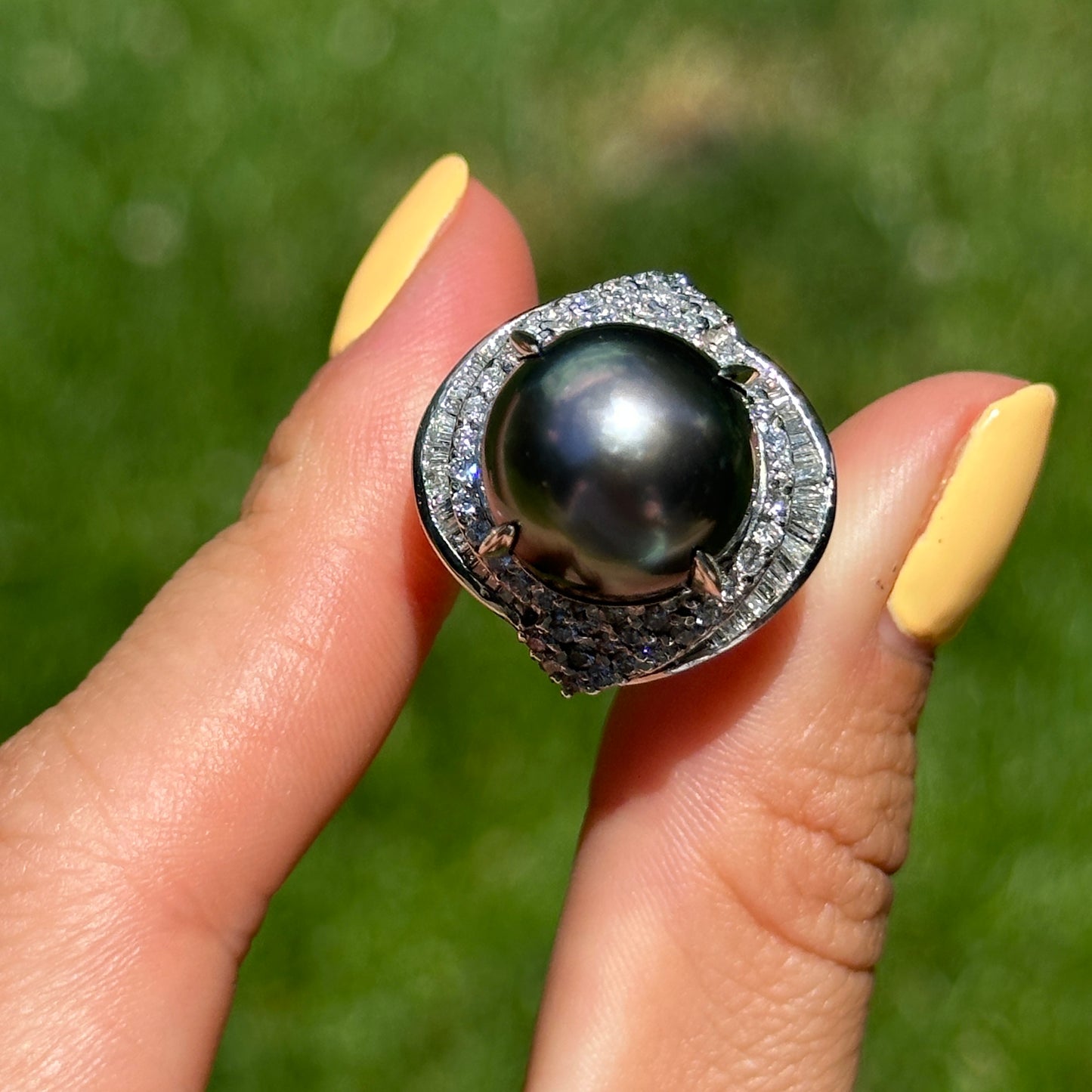 Estate Platinum Gray Tahitian Pearl + Diamond Cluster Ring