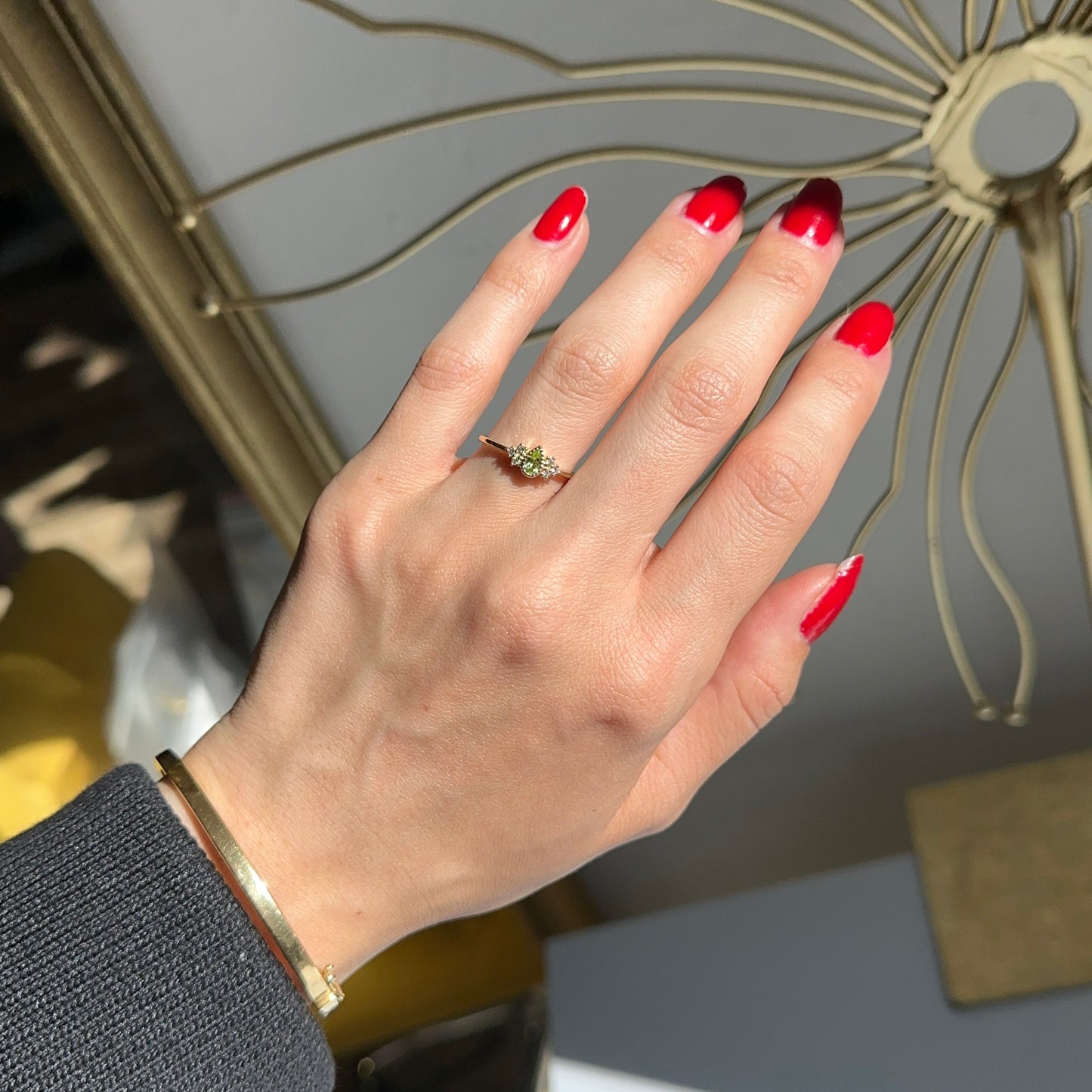 Estate 10KT Yellow Gold Pear-Cut Green Peridot + Diamond Accent Ring Size 6.5