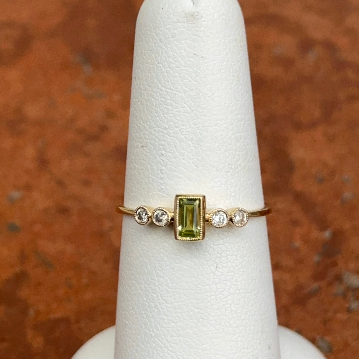 Estate 10KT Yellow Gold Emerald-Cut Green Peridot + Diamond Accent Ring Size 6.5