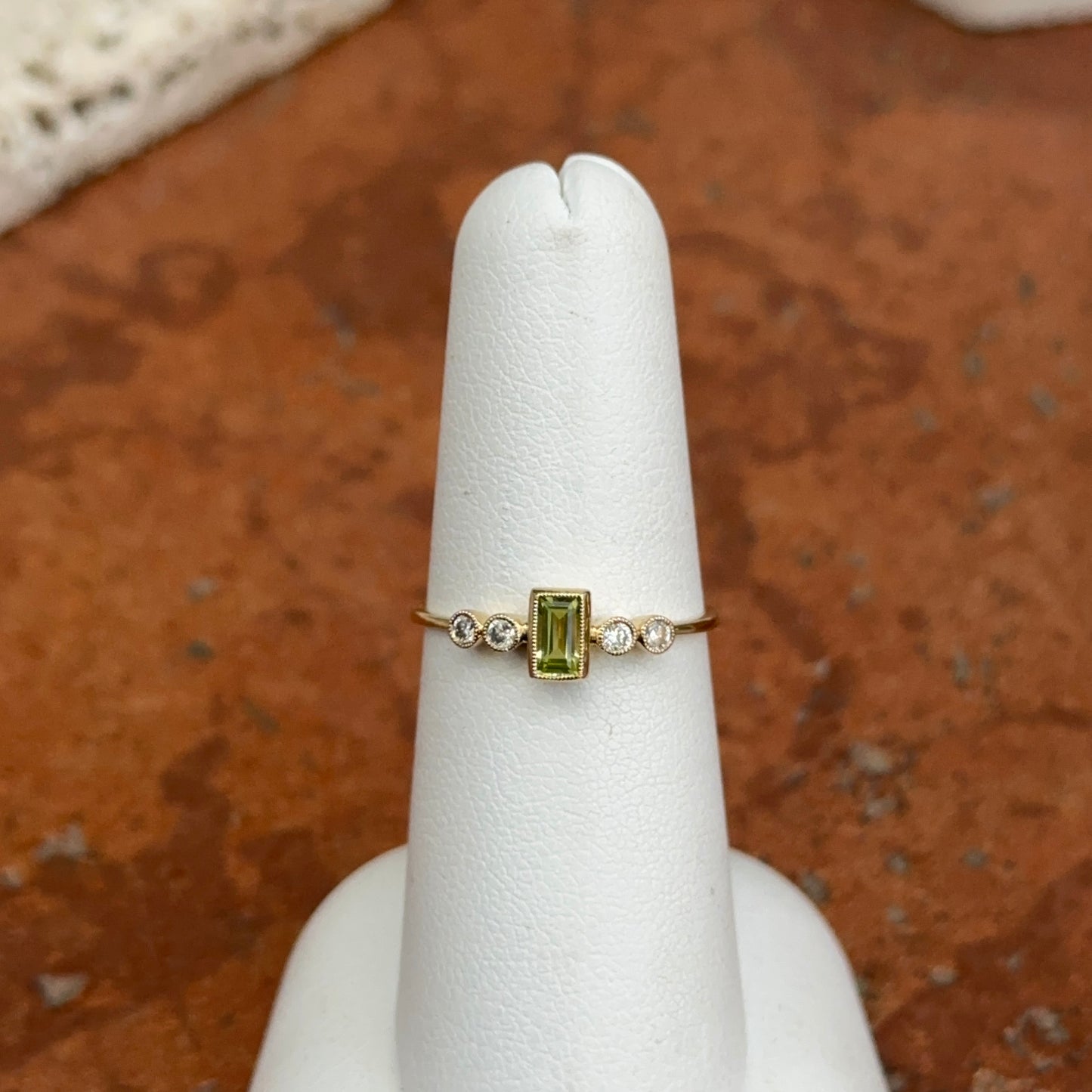 Estate 10KT Yellow Gold Emerald-Cut Green Peridot + Diamond Accent Ring Size 6.5