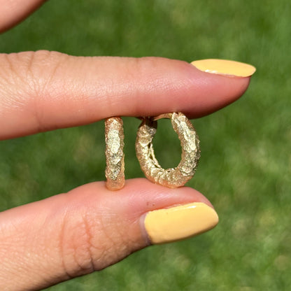 18KT Yellow Gold Hammered Matte Hoop Earrings 17mm