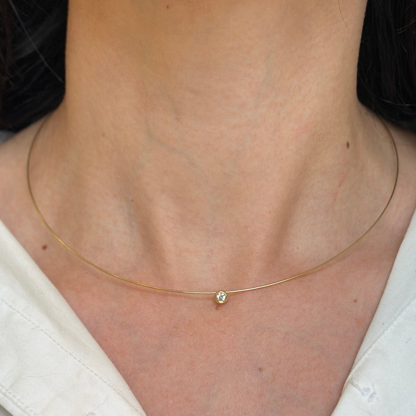 14KT Yellow Gold 1mm Wire Collar Diamond Necklace