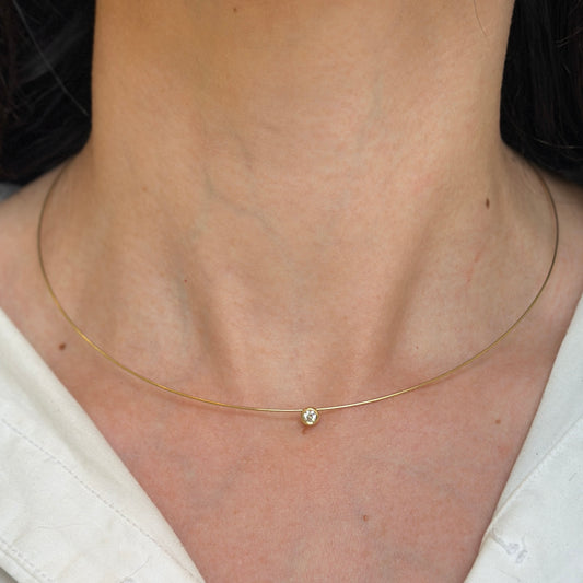 14KT Yellow Gold 1mm Wire Collar Diamond Necklace